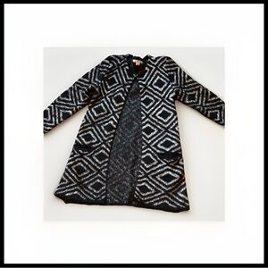 August Silk Medium Black and White Geometric Long Cardigan